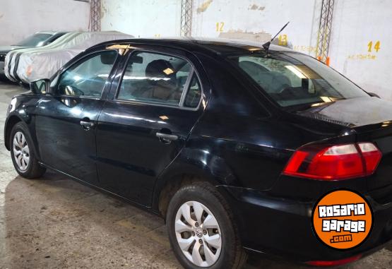 Autos - Volkswagen VOYAGE 2015 Nafta 300000Km - En Venta