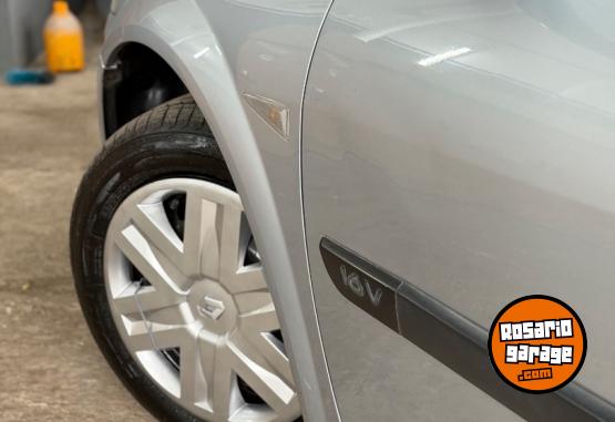 Autos - Renault Megane 2006 Nafta 230000Km - En Venta