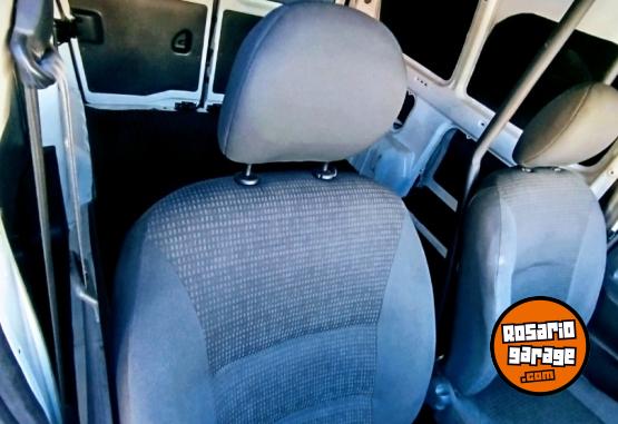 Utilitarios - Citroen Berlingo furgón HDI busin 2021 Diesel 108000Km - En Venta