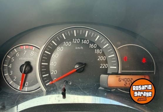 Autos - Nissan March advance pure drive 2019 Nafta 64000Km - En Venta