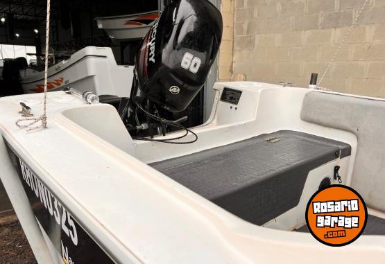 Embarcaciones - En venta. Prinz 540 Mercury 60 4t a�o 2016 lona, trailer rutero, toldilla, back to back, eco sonda etc. u$s9.500 #nautistorearroyoseco - En Venta