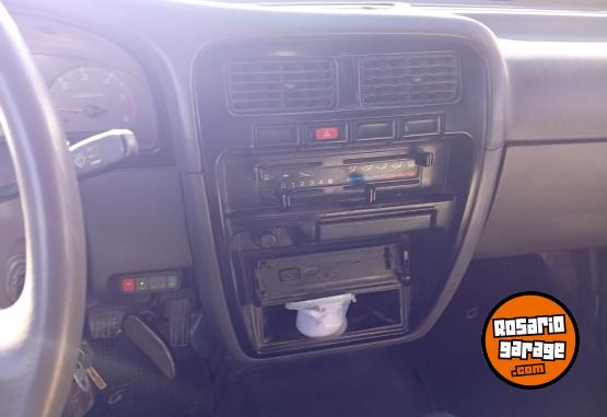 Camionetas - Nissan 2000/ D22 2000 Diesel 380000Km - En Venta