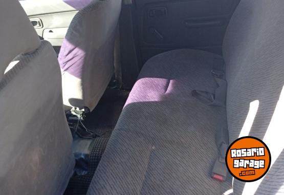 Camionetas - Nissan 2000/ D22 2000 Diesel 380000Km - En Venta