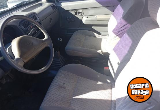 Camionetas - Nissan 2000/ D22 2000 Diesel 380000Km - En Venta