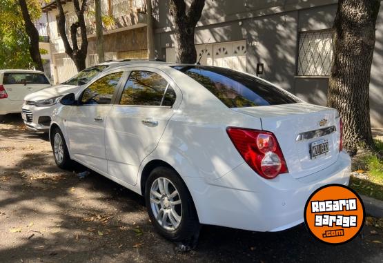 Autos - Chevrolet Sonic ltz 4p 2013 GNC 100000Km - En Venta