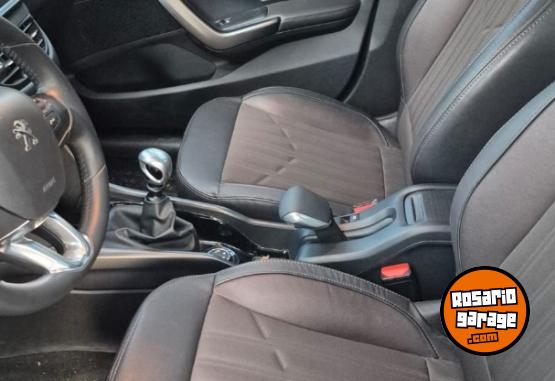 Autos - Peugeot 2008 THP 2019 Nafta 75000Km - En Venta
