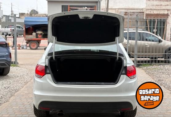 Autos - Citroen C4 LOUNGE 143 FEEL PACK 2016 Nafta 90498Km - En Venta