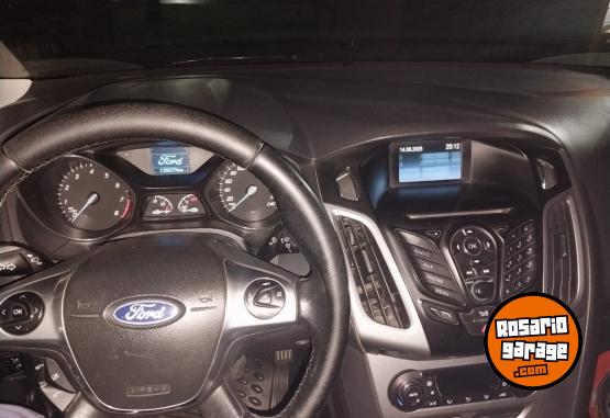 Autos - Ford Focus SE PLUS 2014 Nafta 138000Km - En Venta