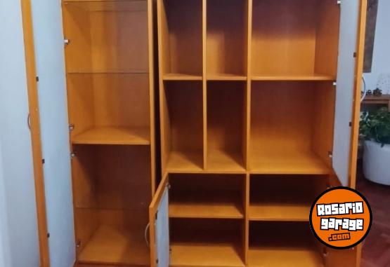 Hogar - Mueble para living/biblioteca de pino. Excelente estado - En Venta