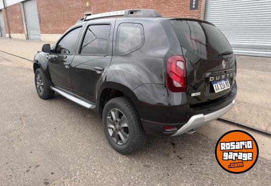 Autos - Renault Duster privilage 2016 Nafta 112000Km - En Venta