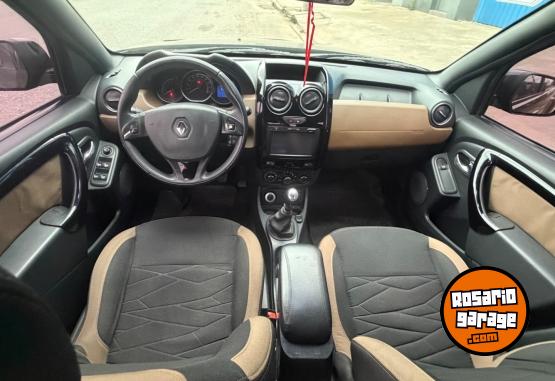 Autos - Renault Duster privilage 2016 Nafta 112000Km - En Venta