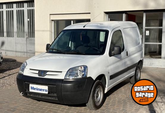 Utilitarios - Peugeot PARTNER CONFORT 1.4 2017 Nafta 86288Km - En Venta