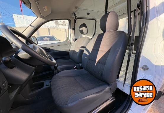 Utilitarios - Peugeot PARTNER CONFORT 1.4 2017 Nafta 86288Km - En Venta