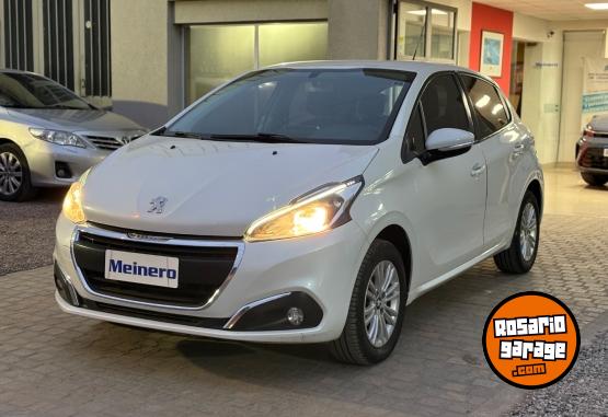 Autos - Peugeot 208 ALLUERE 1.6 115 2018 Nafta 147089Km - En Venta