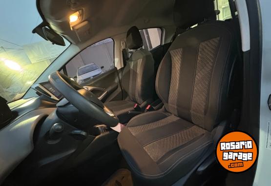 Autos - Peugeot 208 ALLUERE 1.6 115 2018 Nafta 147089Km - En Venta