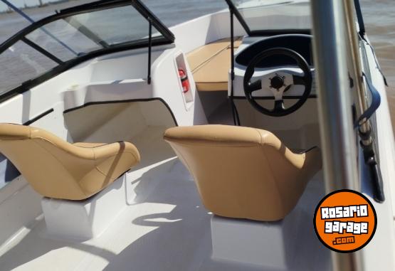 Embarcaciones - Tracker 517 c/ cama en Tif�n Baigorrita - En Venta