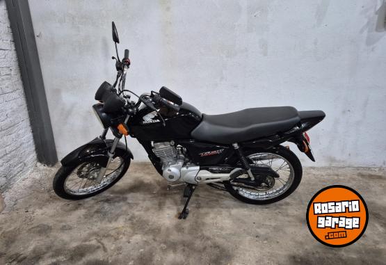Motos - Honda CG ESD 150 TITAN 2014 Nafta 10200Km - En Venta