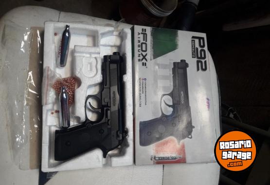 Deportes - Vendo pistola de aire comprimido CO2 - En Venta