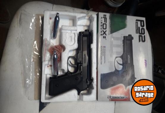 Deportes - Vendo pistola de aire comprimido CO2 - En Venta