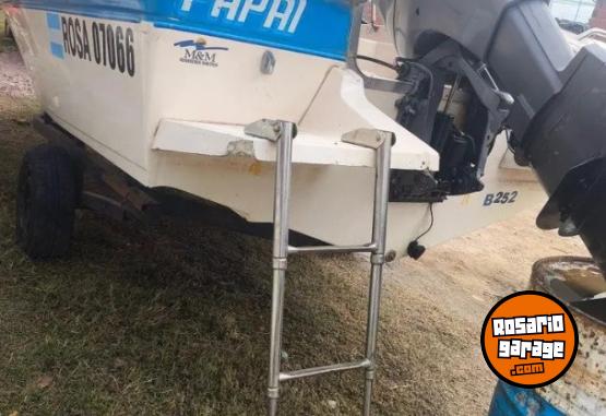 Embarcaciones - VENDO o permuto lancha deportiva canestrari. ENTREGO con BATERÍA LONA Y TRAILERS - En Venta