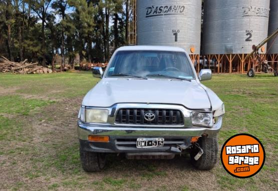 Camionetas - Toyota HILUX 2001 Diesel 400000Km - En Venta