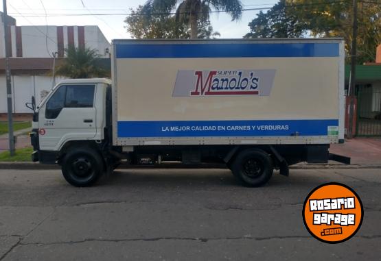 Camiones y Grúas - TOYOTA DYNA MOD 96 - En Venta