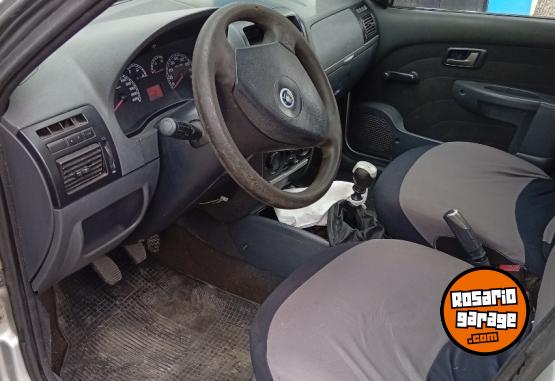 Autos - Fiat Siena 2006 2006 GNC 176569Km - En Venta