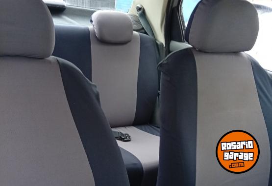 Autos - Fiat Siena 2006 2006 GNC 176569Km - En Venta
