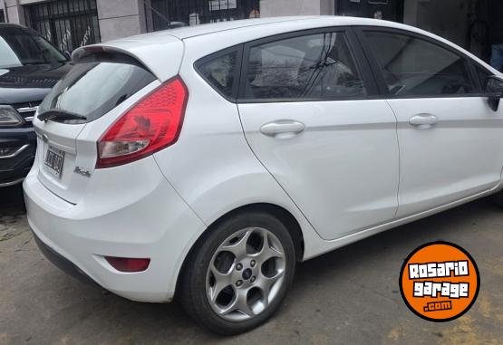 Autos - Ford Fiesta 2012 GNC 120000Km - En Venta