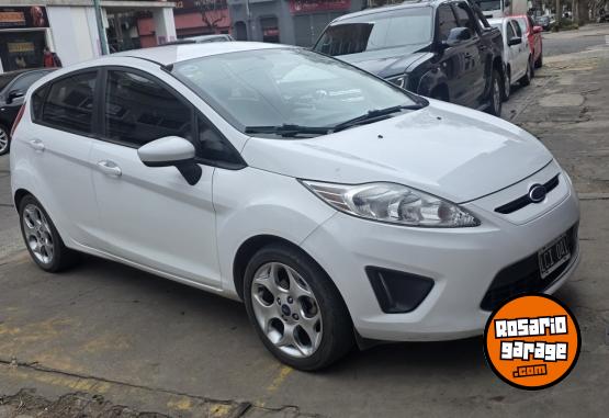Autos - Ford Fiesta 2012 GNC 120000Km - En Venta