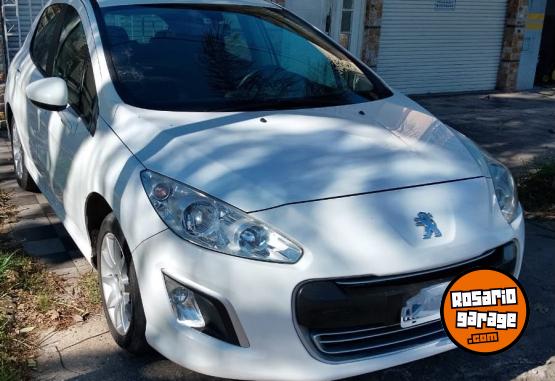 Autos - Peugeot 308 active 2012 Nafta 147000Km - En Venta