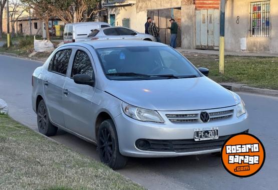 Autos - Volkswagen Voyage 2012 GNC 111111Km - En Venta