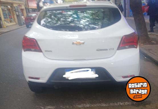 Autos - Chevrolet Ónix LTZ 2019 Nafta 13500Km - En Venta