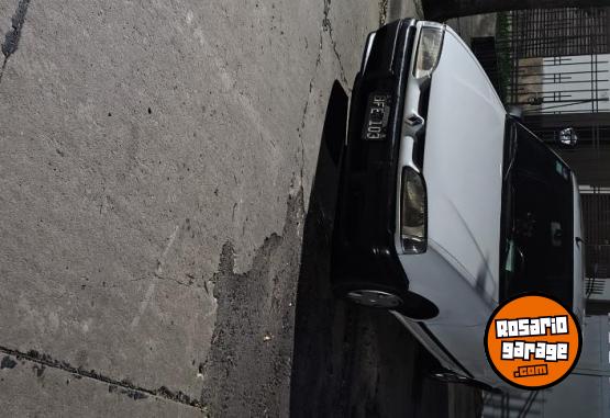 Autos - Renault 19 1997 GNC 111111Km - En Venta