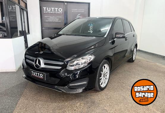 Autos - Mercedes Benz B200 city 2018 Nafta 78000Km - En Venta