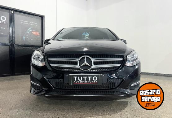 Autos - Mercedes Benz B200 city 2018 Nafta 78000Km - En Venta