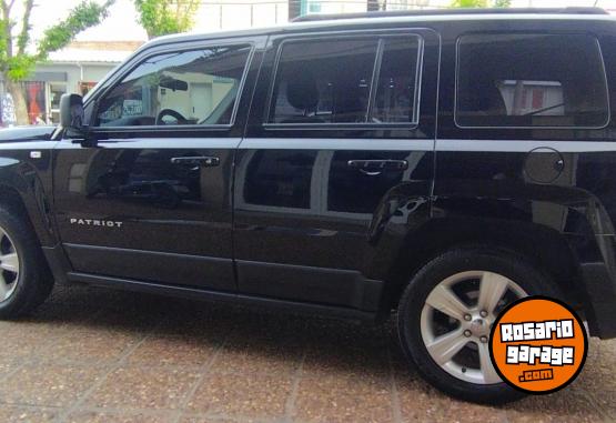 Camionetas - Jeep Patriot Sport 2.0 4x2 2013 Nafta 144000Km - En Venta