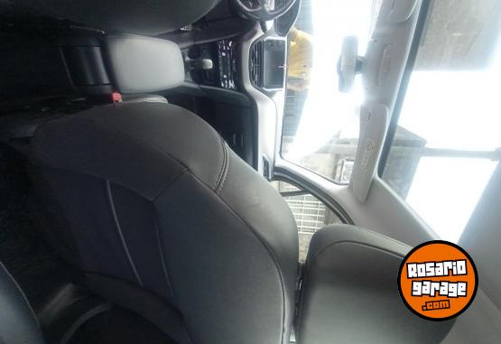 Autos - Peugeot Feline 208 2017 Nafta 81000Km - En Venta
