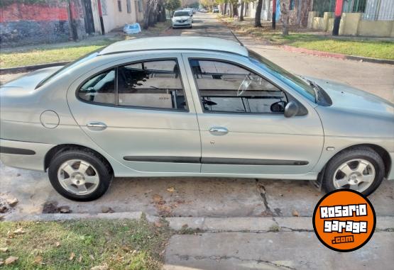 Autos - Renault MEGANE 2000 Nafta 195000Km - En Venta