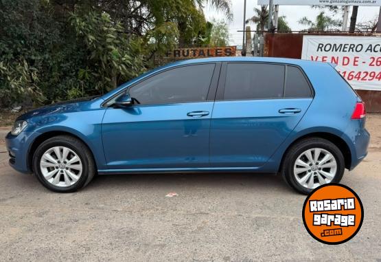 Autos - Volkswagen Golf Comfortline DSG 2015 Nafta 178700Km - En Venta