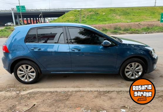 Autos - Volkswagen Golf Comfortline DSG 2015 Nafta 178700Km - En Venta