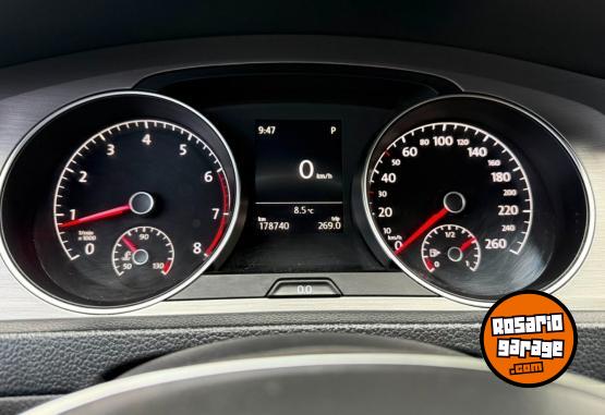 Autos - Volkswagen Golf Comfortline DSG 2015 Nafta 178700Km - En Venta