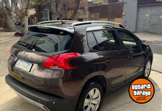 Autos - Peugeot 2008 2017 Nafta 141000Km - En Venta