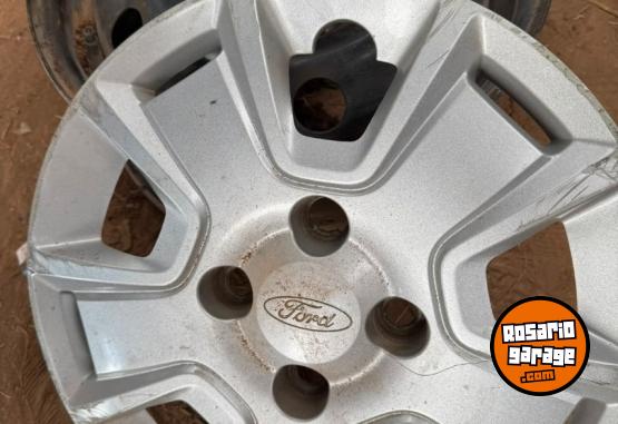 Accesorios para Autos - Pack Llantas Ford Ka 2013 - En Venta