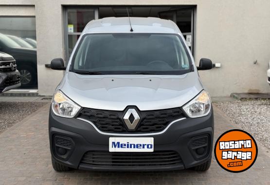 Utilitarios - Renault KANGOO EXPRES CONFORT 1.6 2021 Nafta 179220Km - En Venta