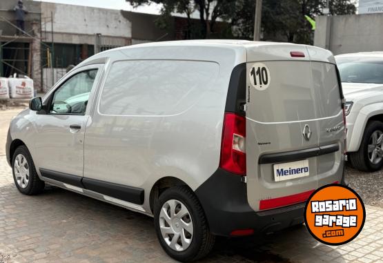 Utilitarios - Renault KANGOO EXPRES CONFORT 1.6 2021 Nafta 179220Km - En Venta