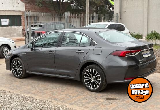 Autos - Toyota COROLLA HEV 1.8 SEG ECVT 2024 Nafta 8896Km - En Venta