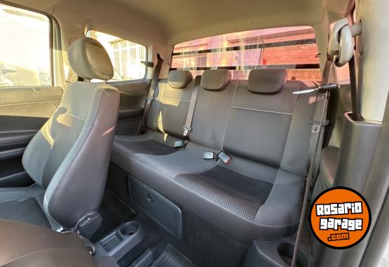 Autos - Volkswagen SAVEIRO 1.6 2017 Nafta 141000Km - En Venta