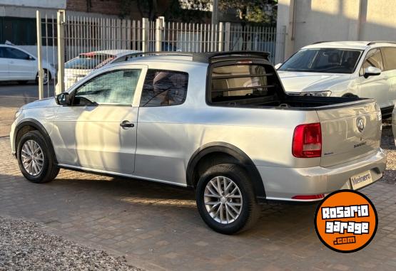 Autos - Volkswagen SAVEIRO 1.6 2017 Nafta 141000Km - En Venta