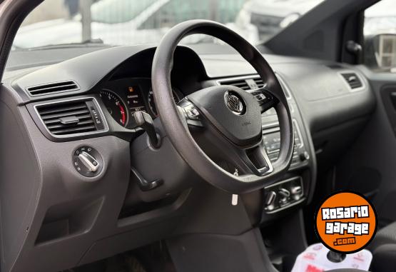 Autos - Volkswagen SURAN 1.6L 5D TRACK 350 2018 Nafta 88872Km - En Venta